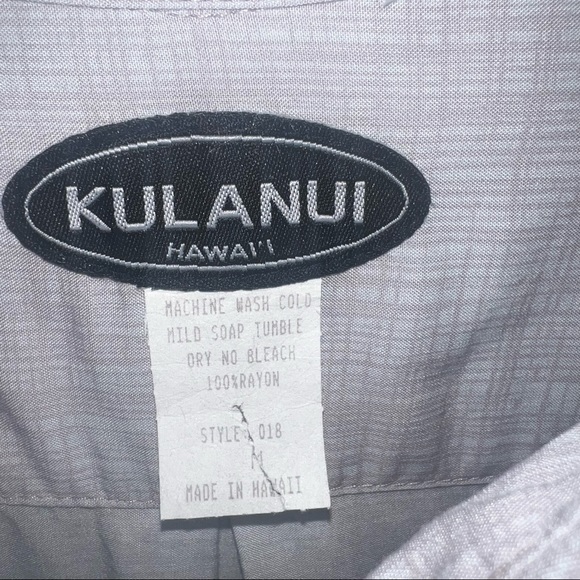 Kulanui Hawaiian shirt mens medium University Of Hawaii Gray Floral Hibiscus - Picture 3 of 6
